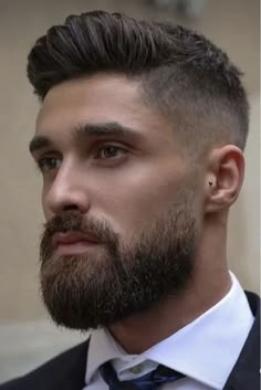 Shaped beard